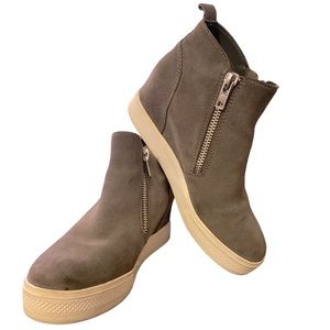 Steve Madden Gray Suede Wedge Sneakers Womens Size 9